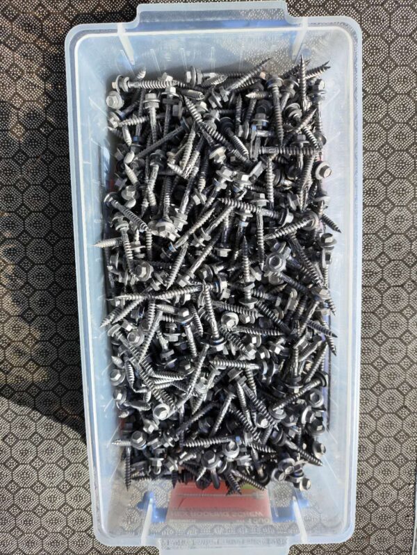 12g50roofing screws B8 Bremick Roofing Screws with Neo/Seal 12G x 50mm B8 pack of 1000