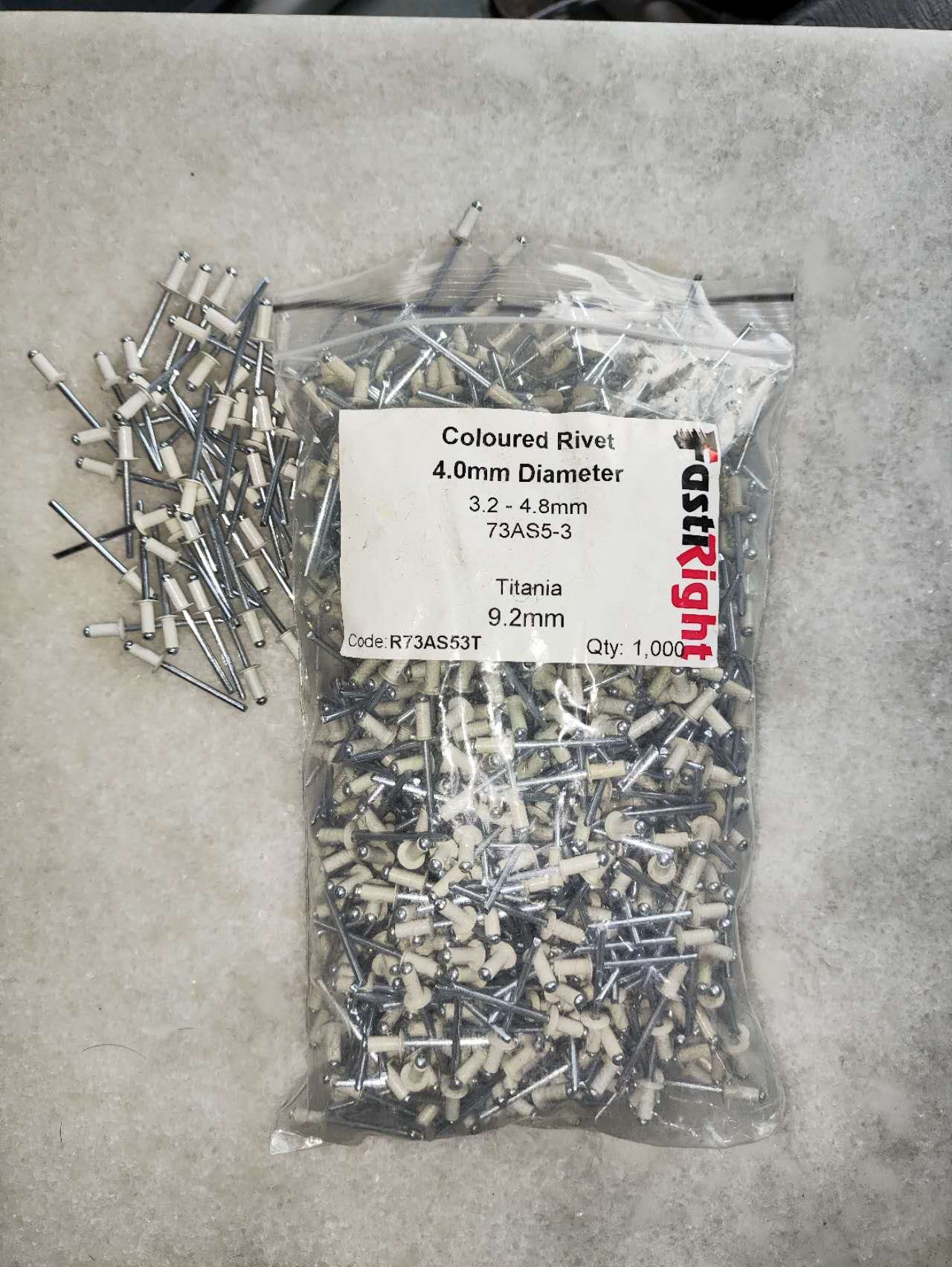 Rivet 4mm Diameter X9.2mm Length (1000/Box) - Fastener Hub